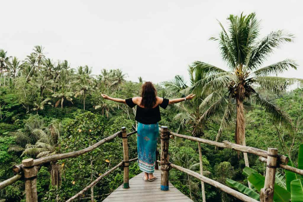 women traveling solo in bali