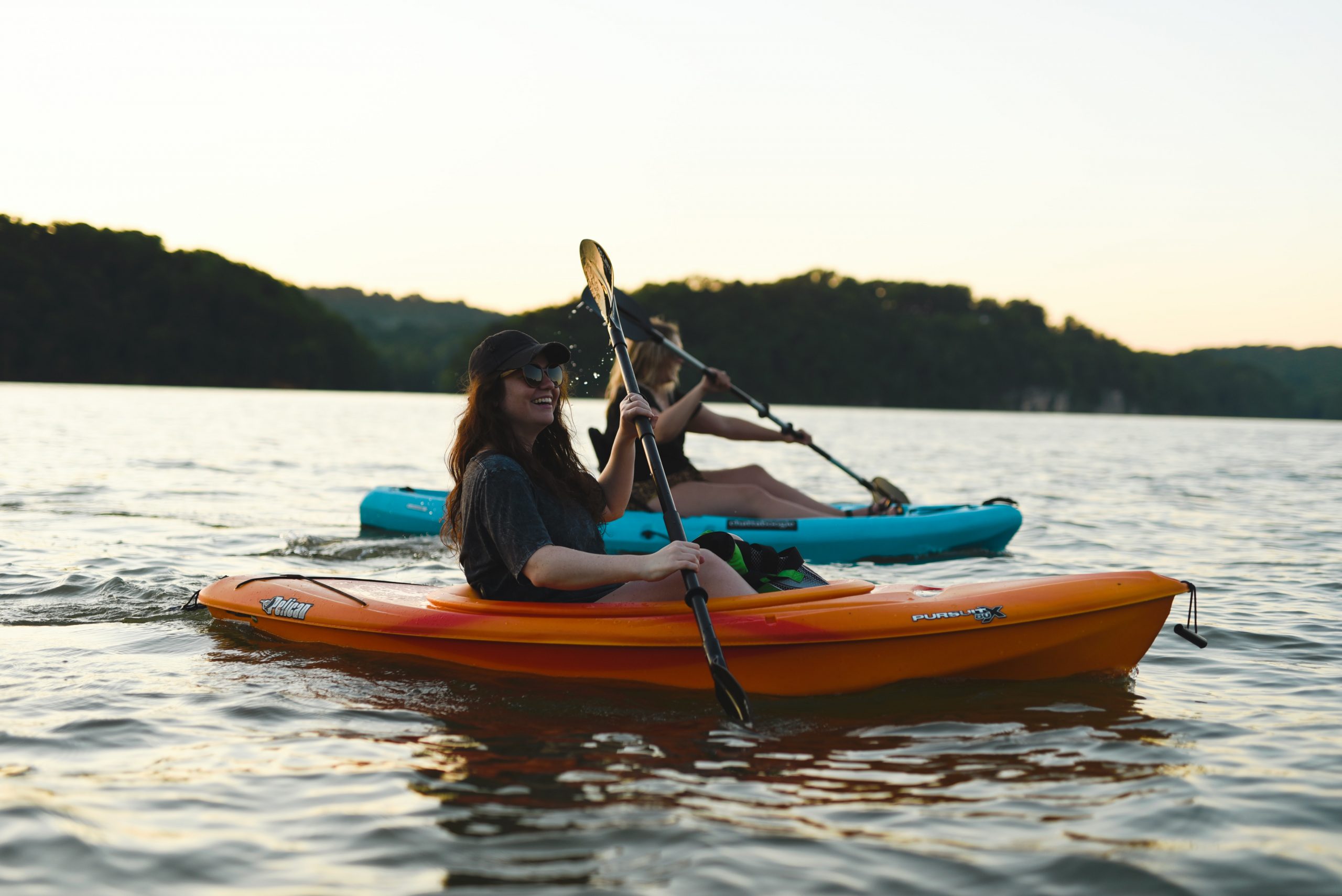 women kayaking on a female only tour of Washington