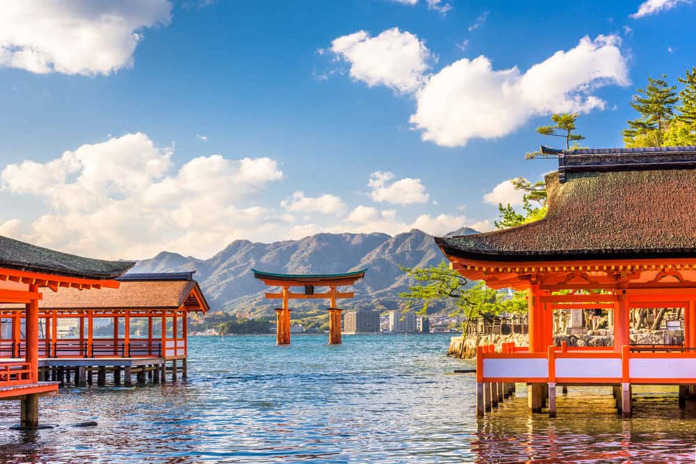 Miyajima,,Hiroshima,,Japan,Floating,Shrine.