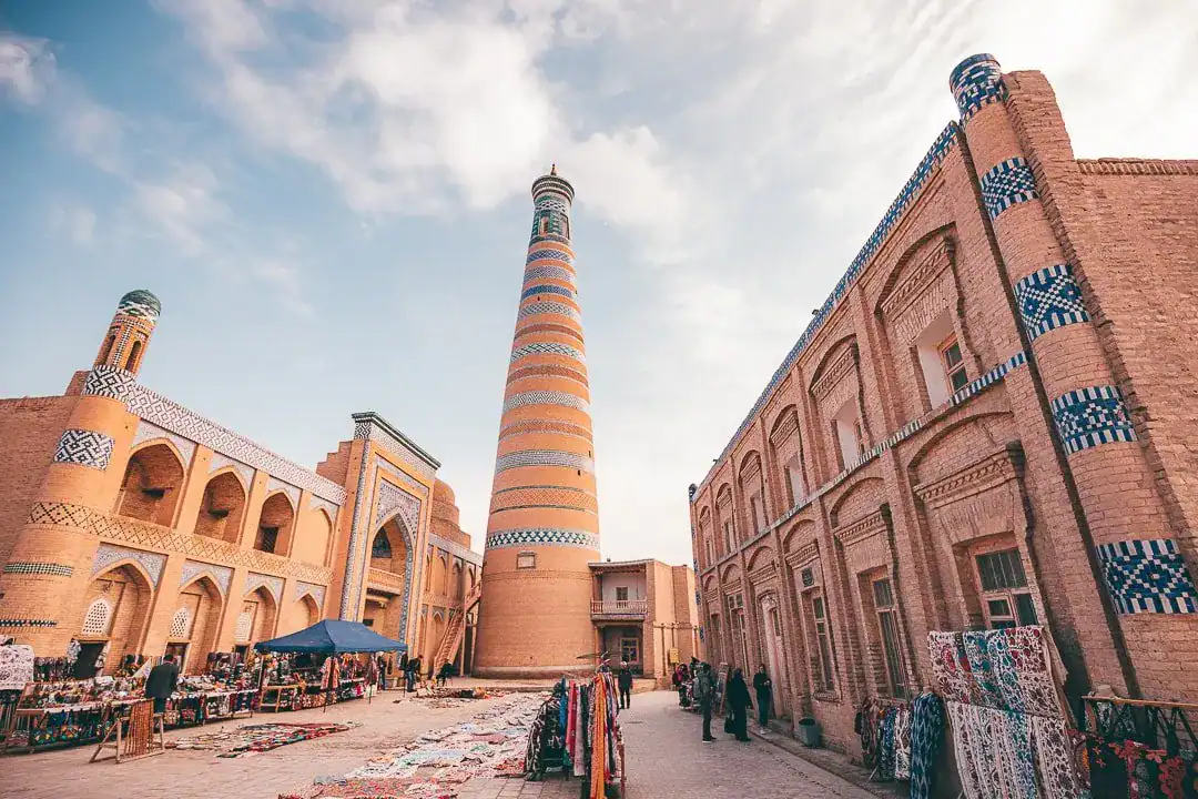 Women-only tour to Uzbekistan.
