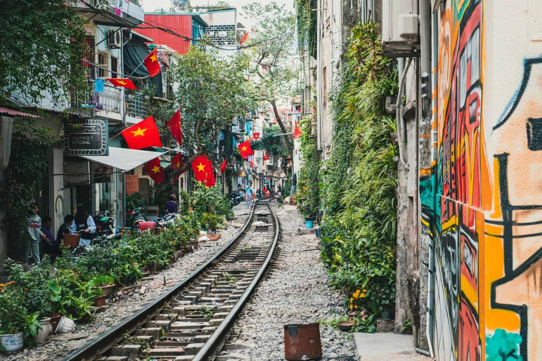 women only tour Vietnam.