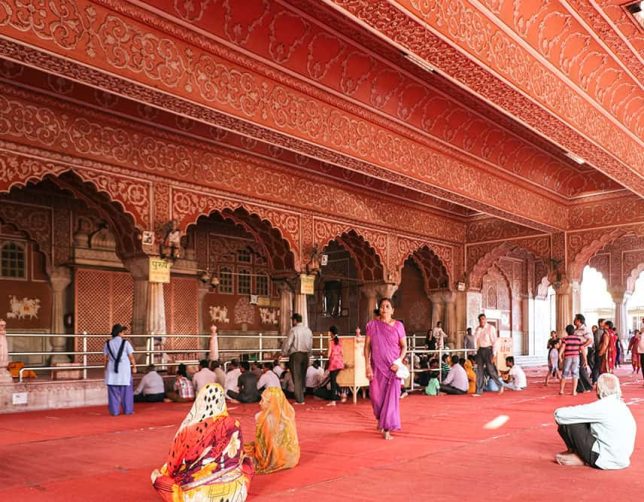 _Govind-Devji-Krishna-Temple---solo-female-travel-India