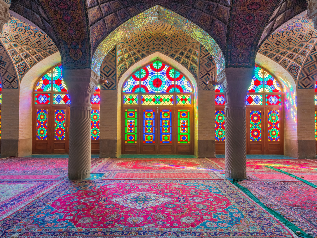 Iran women only tour Nasir al-Mulk Mosque