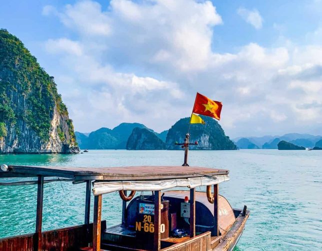 MAI CHAU junk boat
