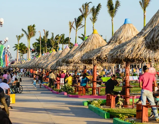 Managua-Malecon-Park-Nicaragua-02