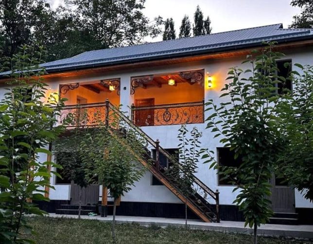 Nuratau Mountains homestay women-only tour of Uzbekistan.