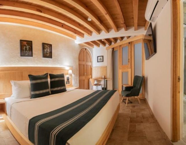 Oaxaca King Suite 7