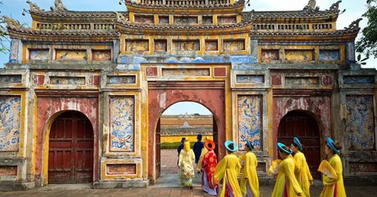 SoFe Travel - Hue Vietnam imperial City