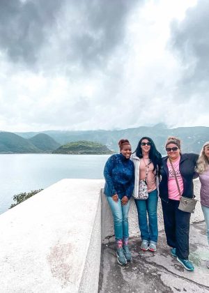 ecuador-galapagos-solo-female-traveler-meetup-tour_9