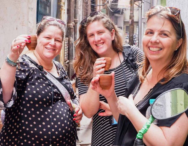 women traveling in India