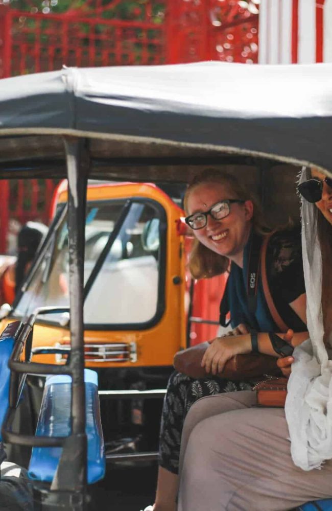 india-tours-with-friends-scaled