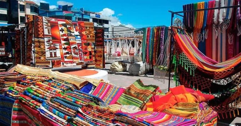 women only tour to ecuador Otovalo market