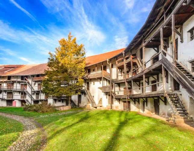 prejmer-church-transylvania-living-quarters